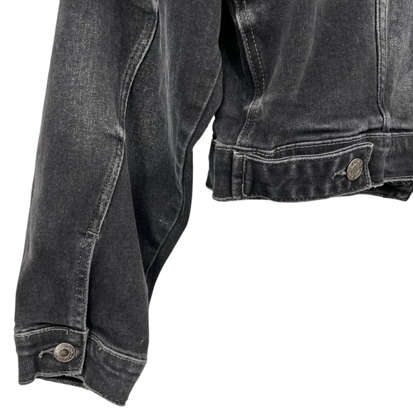 Vervet by Flying Monkey Black Distressed Balloon Puff Sleeve Trucker Jean Jacket - Picture 9 of 15